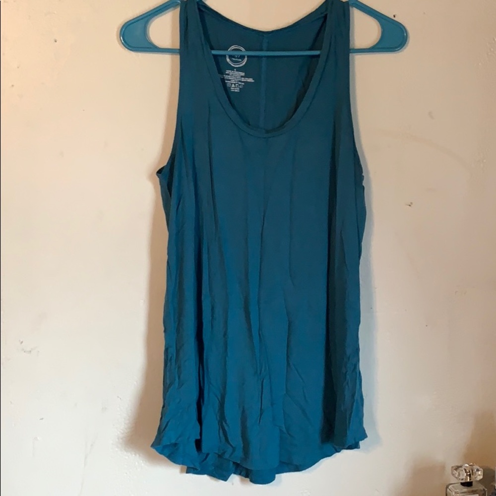 Maurice’s blue flowy tank top